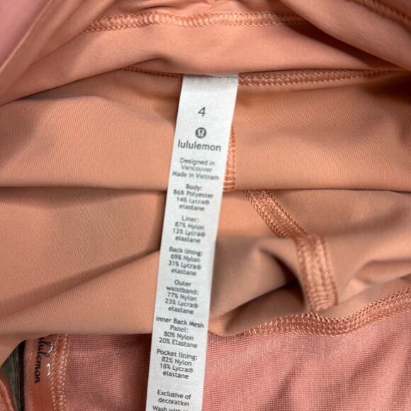 lululemon Peach Pink Play Off The Pleats Skirt 13” Size 4 - Picture 3 of 11